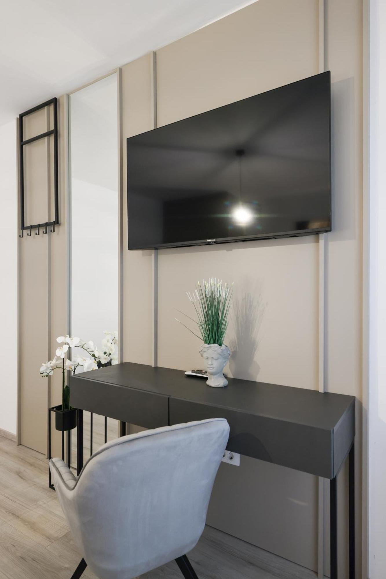 Classy Apartments In City Centar Задар Екстер'єр фото